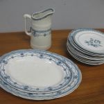 583 1648 DINNER SET